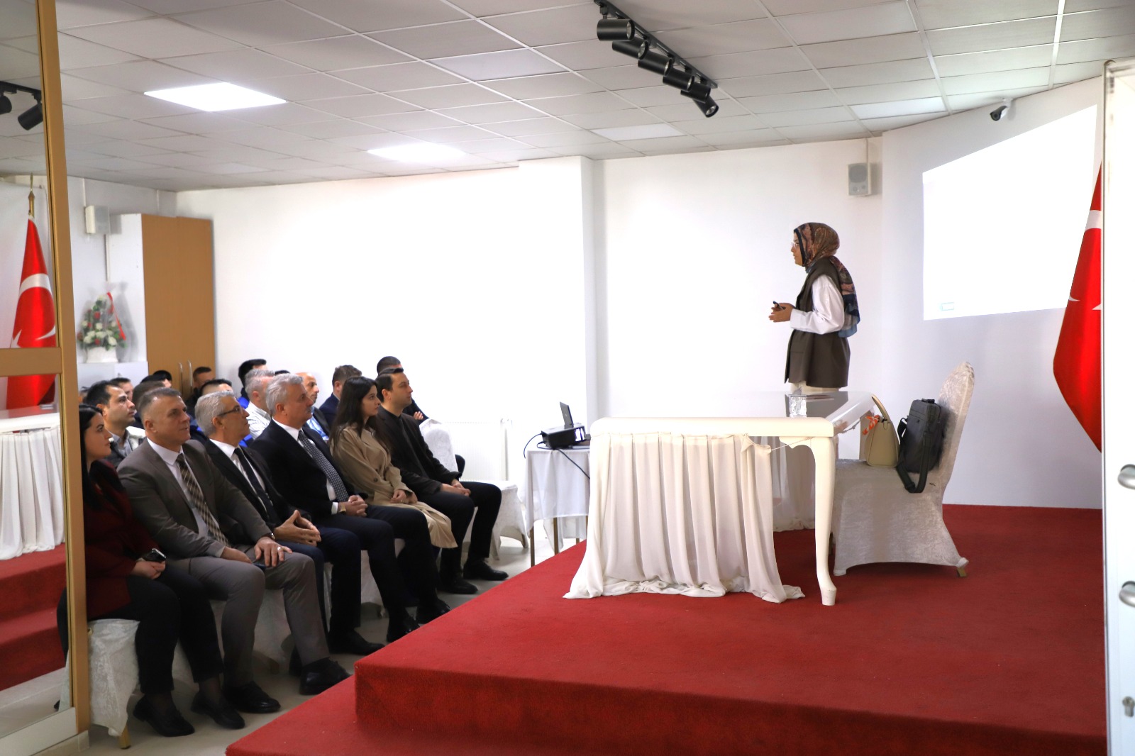 KURUM İÇİ EĞİTİMLERİMİZ DEVAM EDİYOR